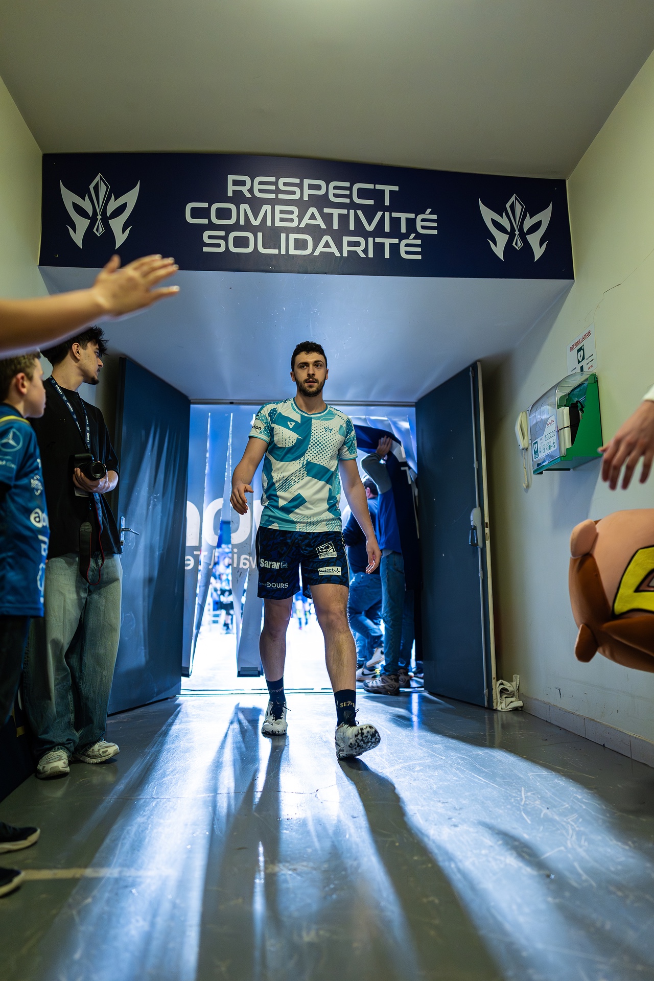 DSC07300.jpg_compressed