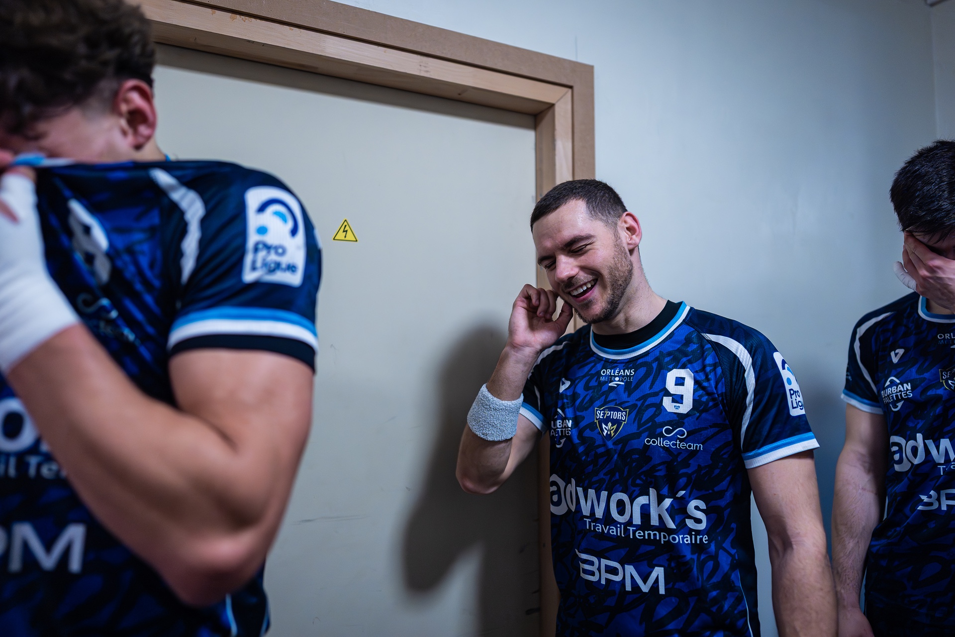 DSC07399.jpg_compressed