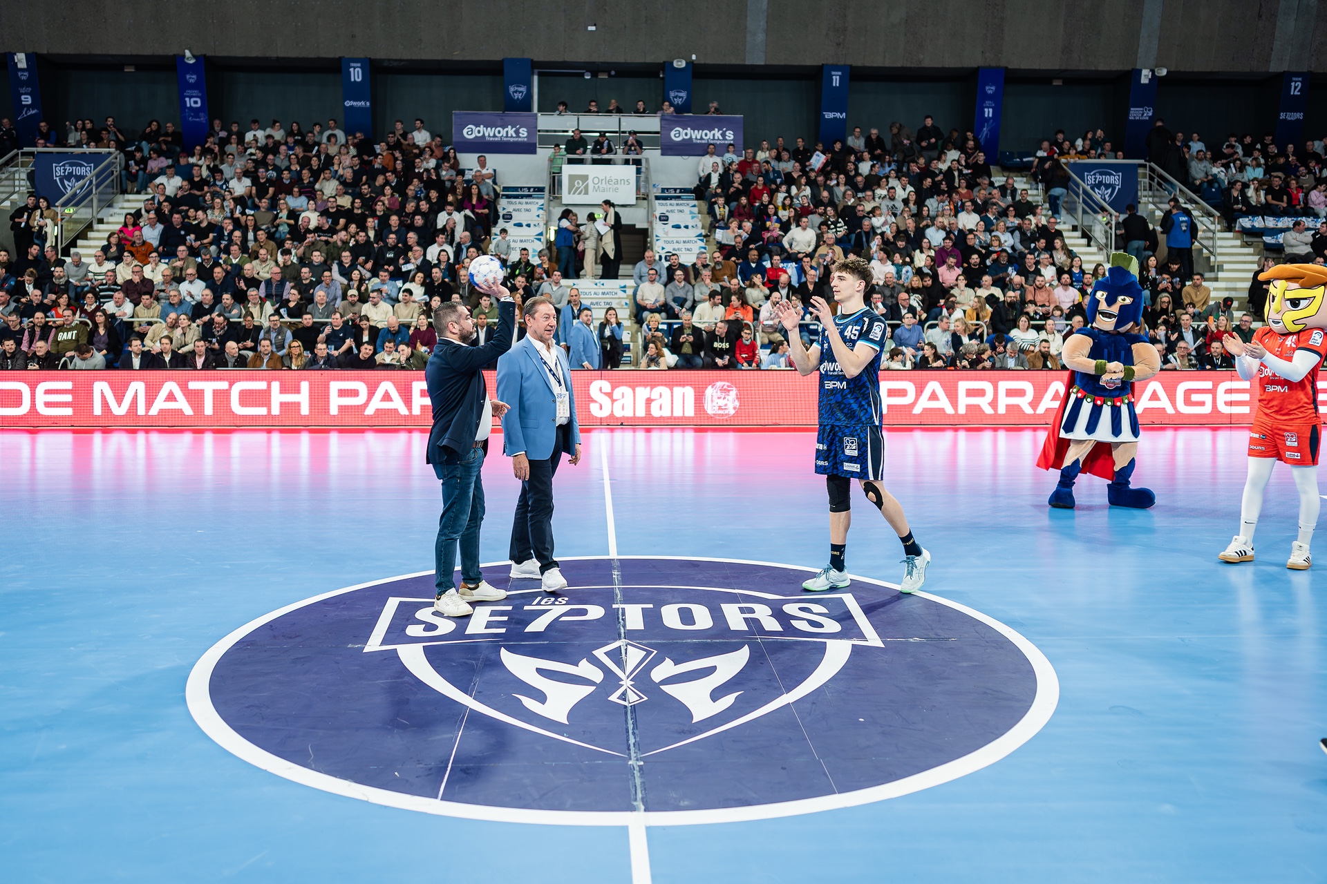 DSC07500.jpg_compressed