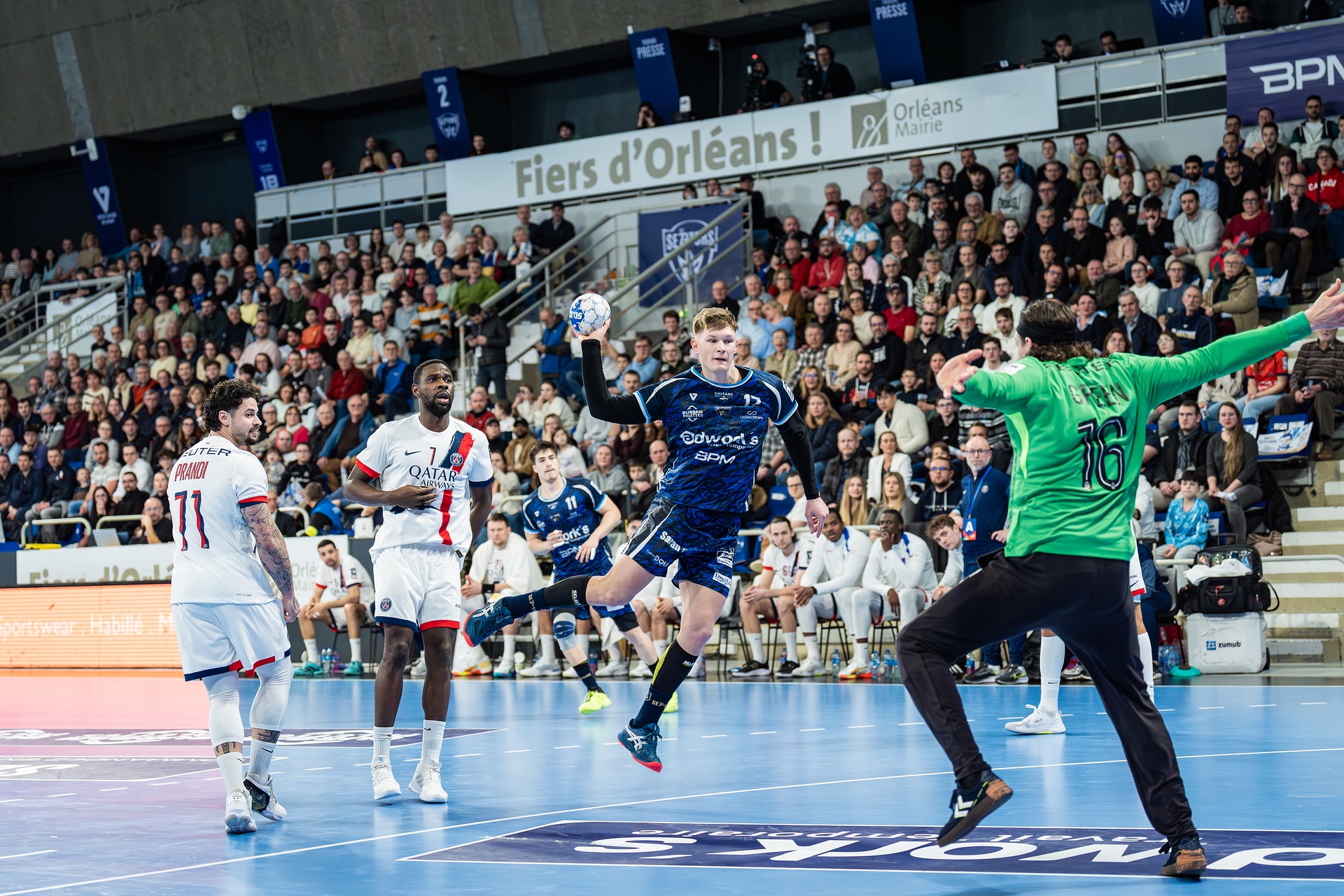 DSC07531-2.jpg_compressed