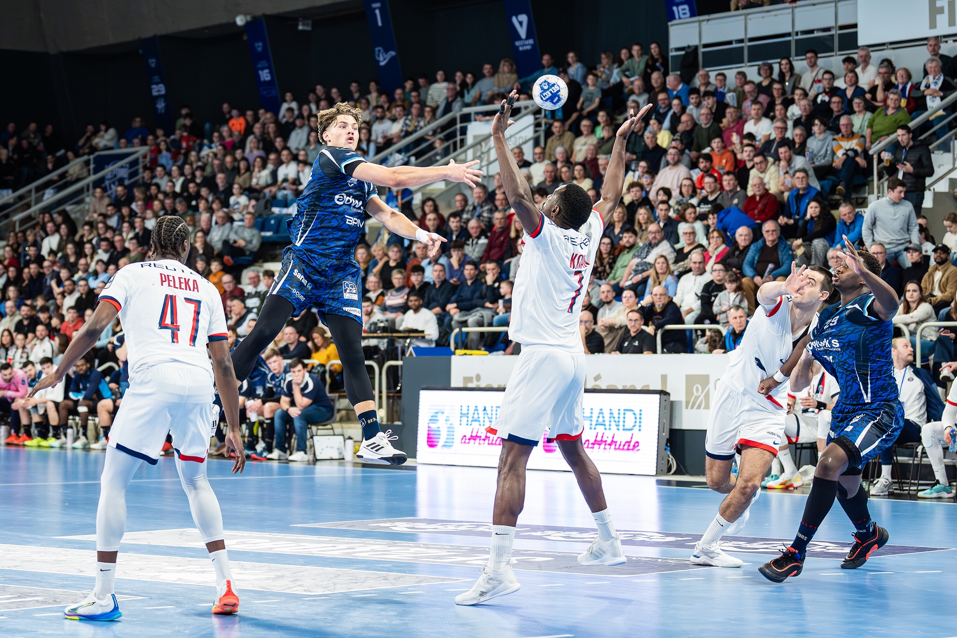 DSC07786-3.jpg_compressed