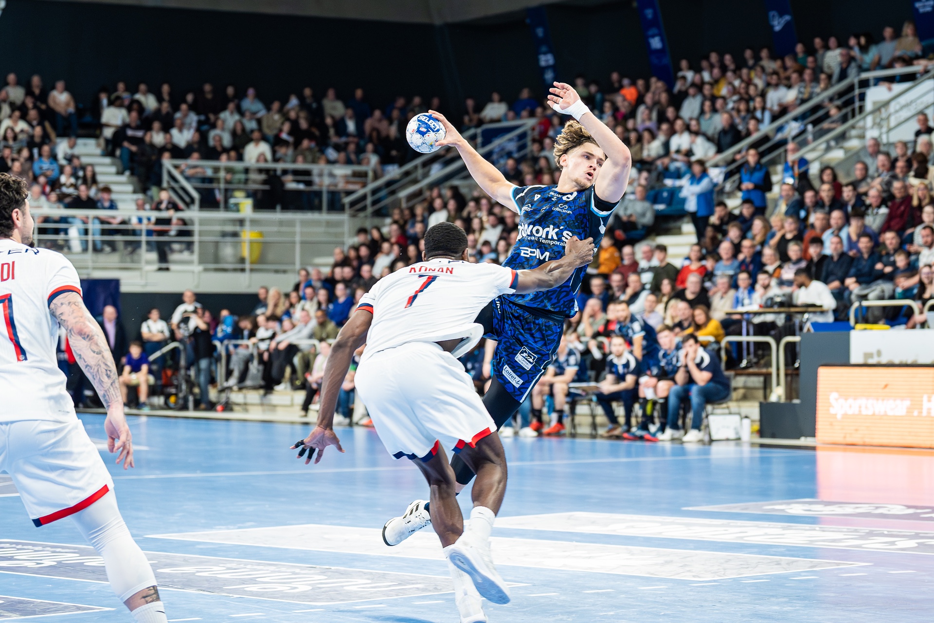 DSC07809-2.jpg_compressed