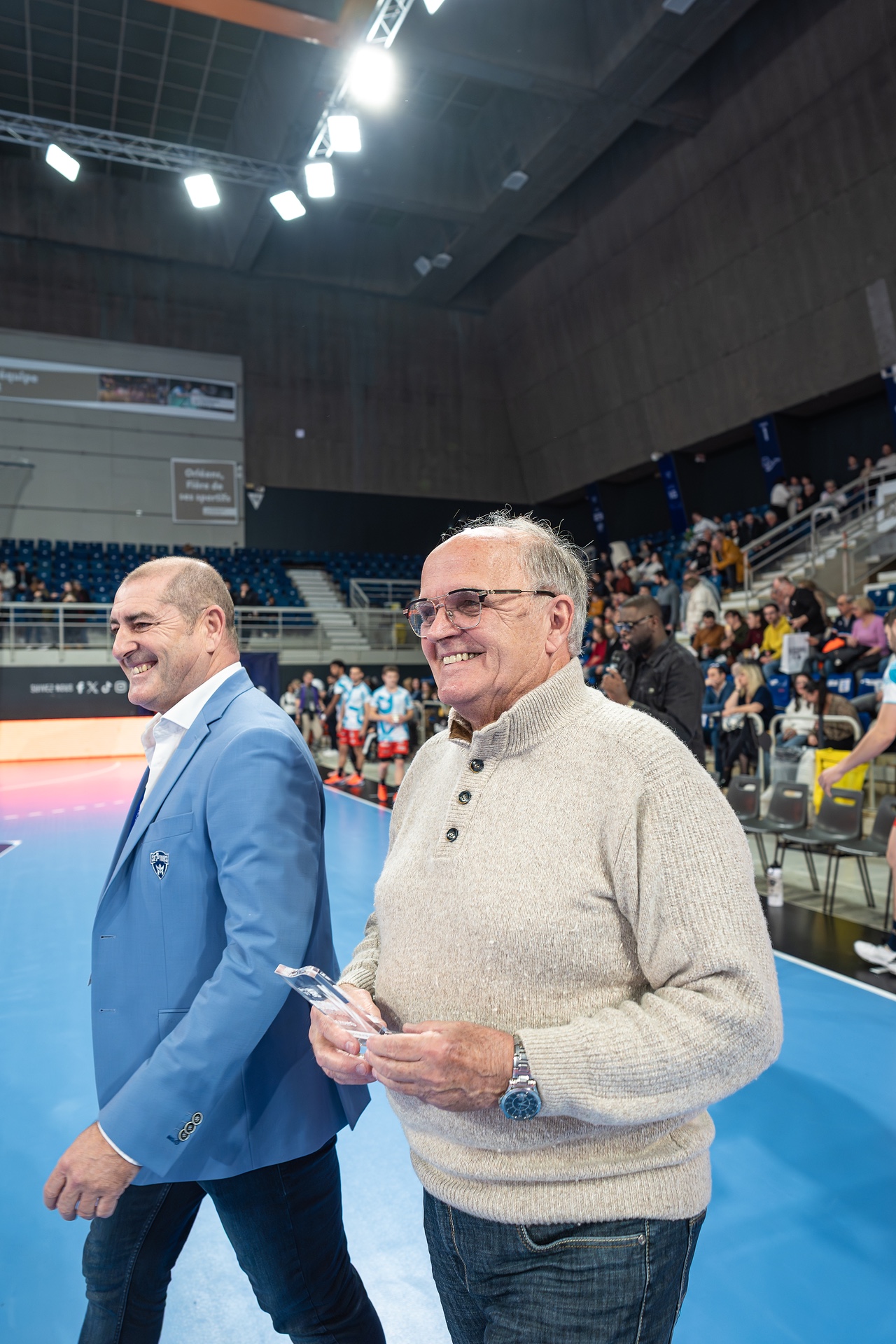 DSC07897.jpg_compressed