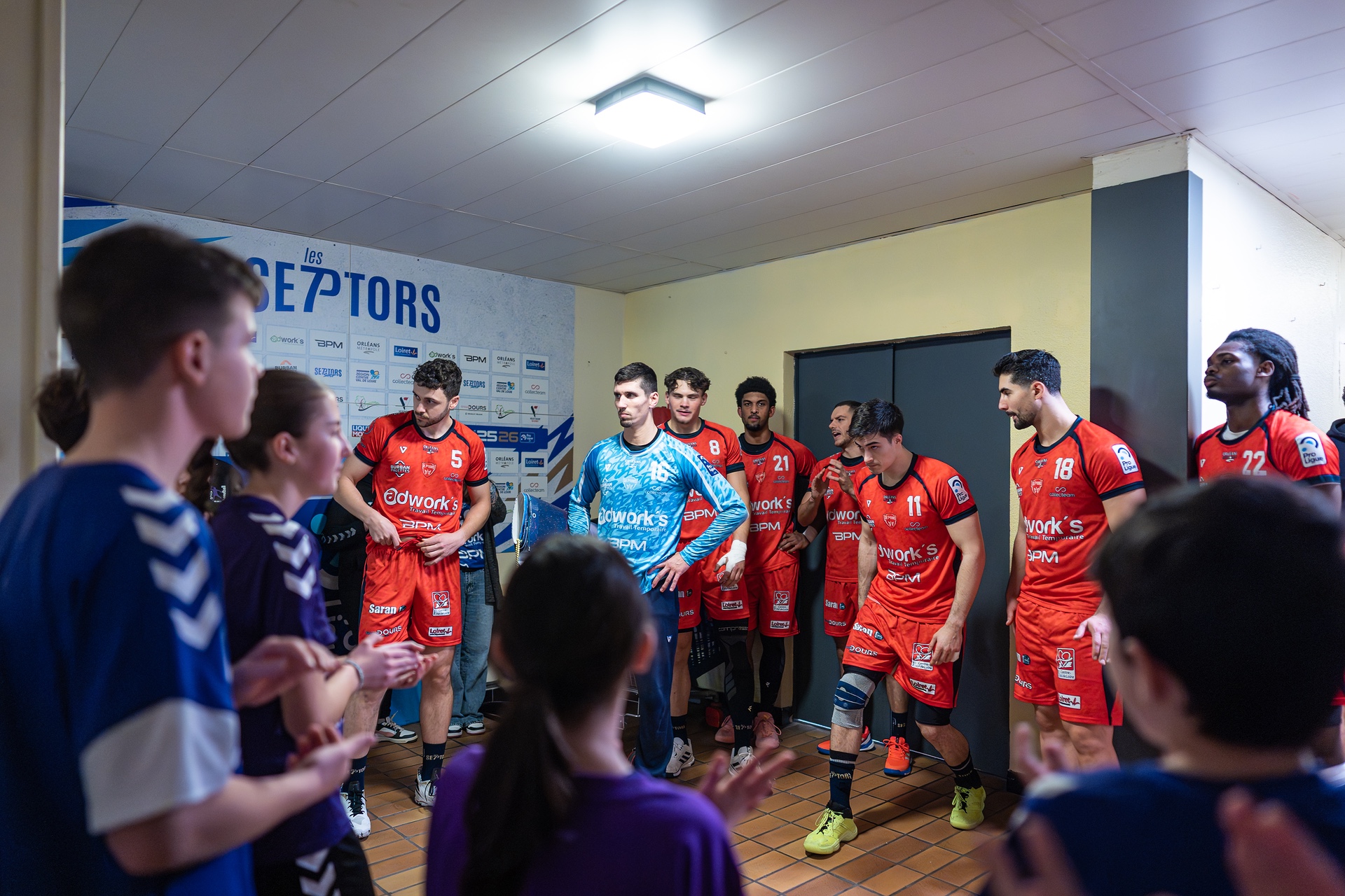 DSC08001.jpg_compressed