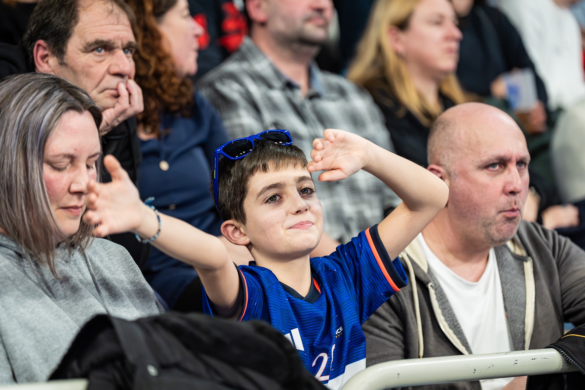 DSC08203.jpg_compressed