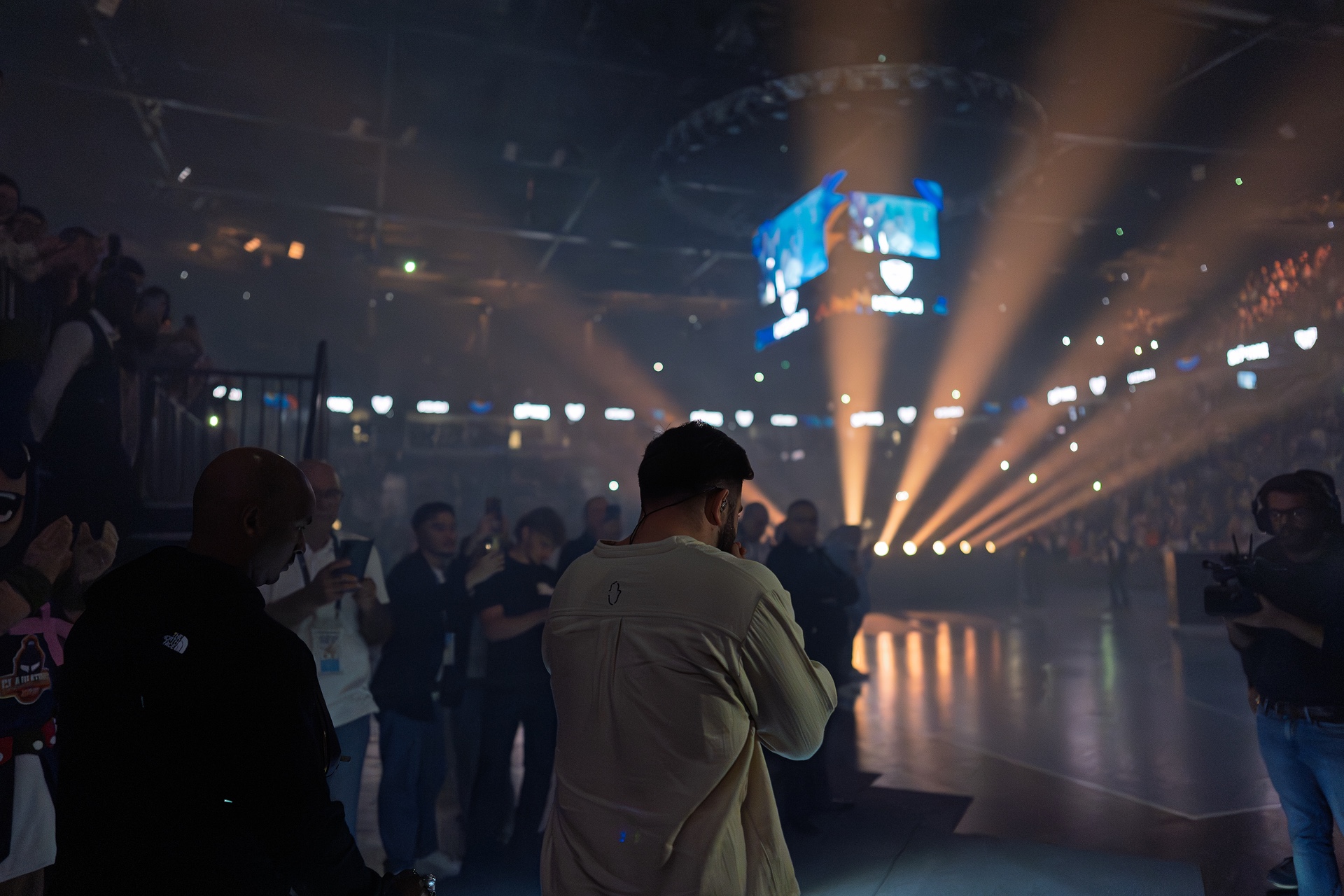 DSC08361.jpg_compressed