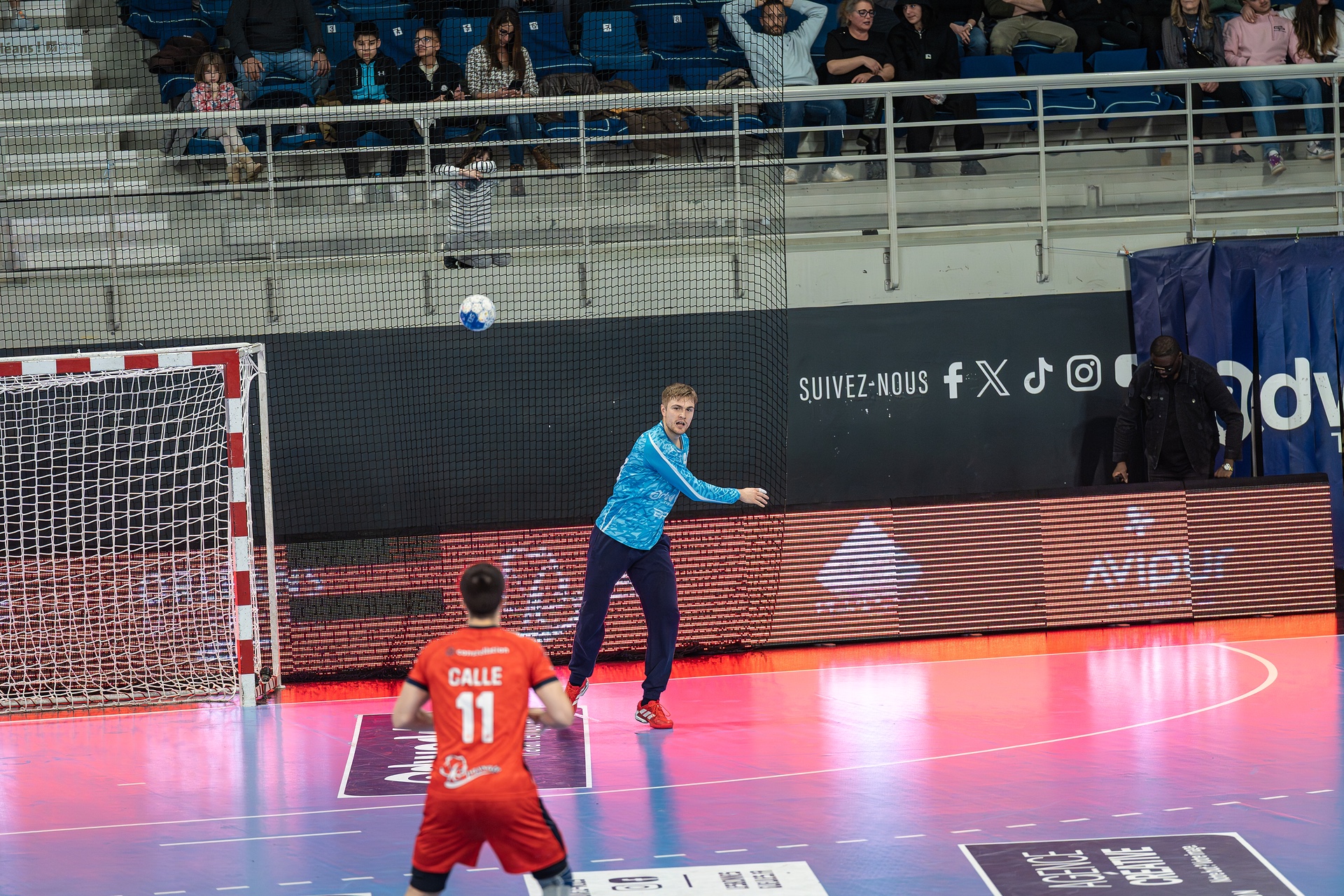 DSC08610.jpg_compressed