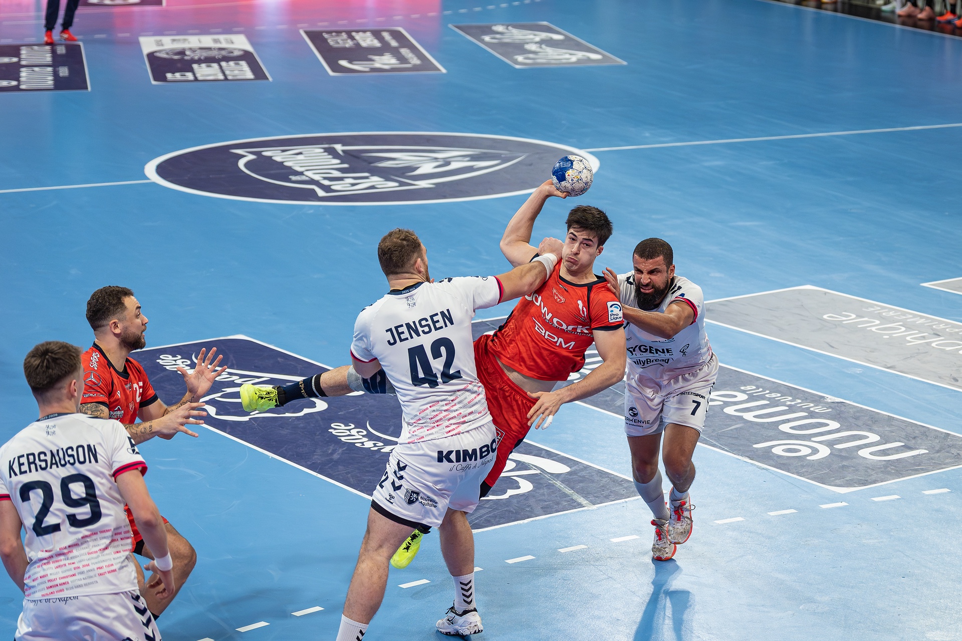 DSC08666.jpg_compressed