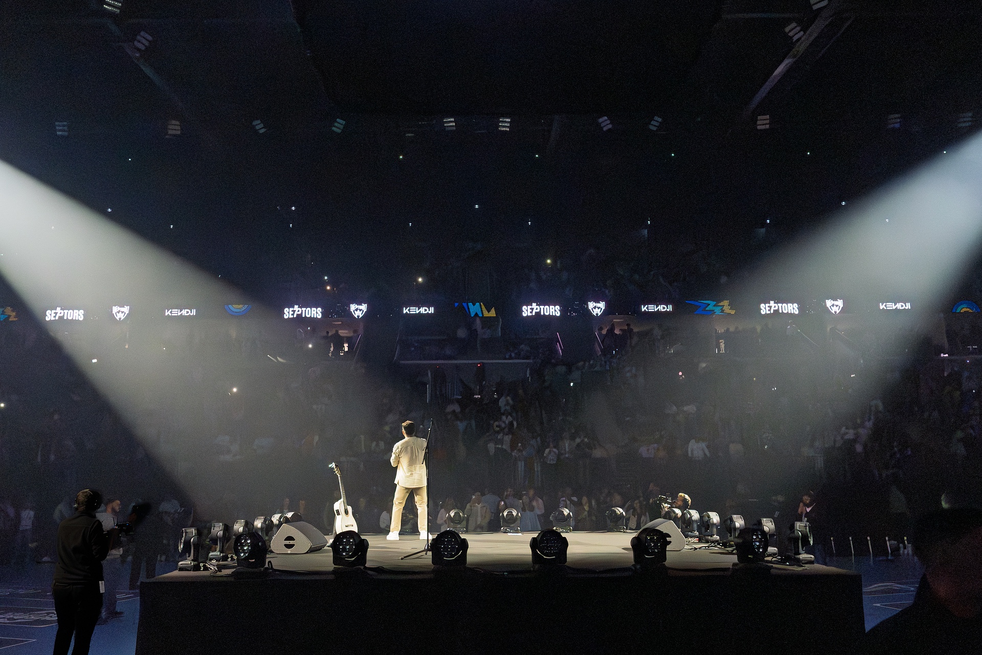 DSC08849.jpg_compressed