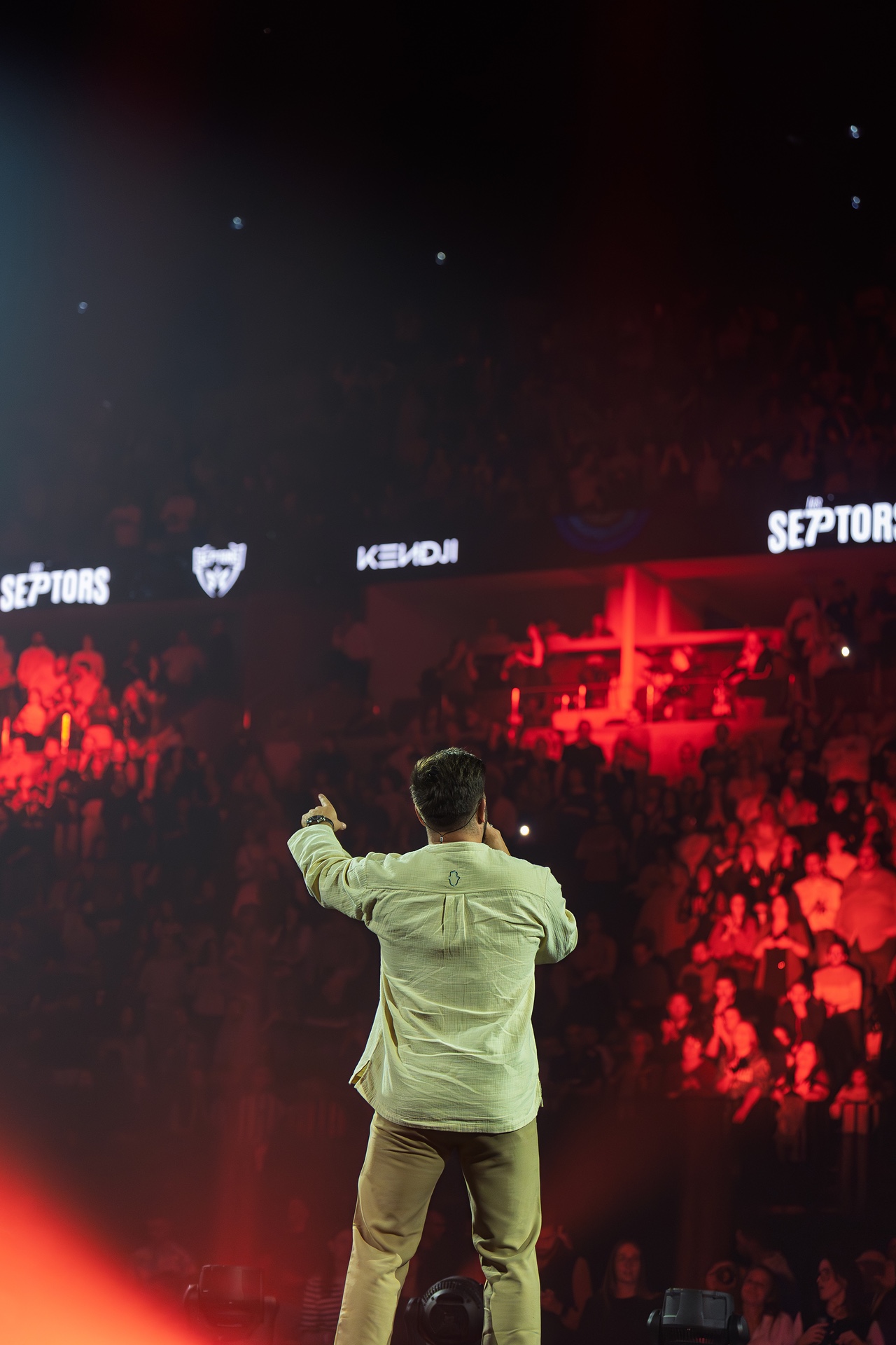 DSC08963.jpg_compressed