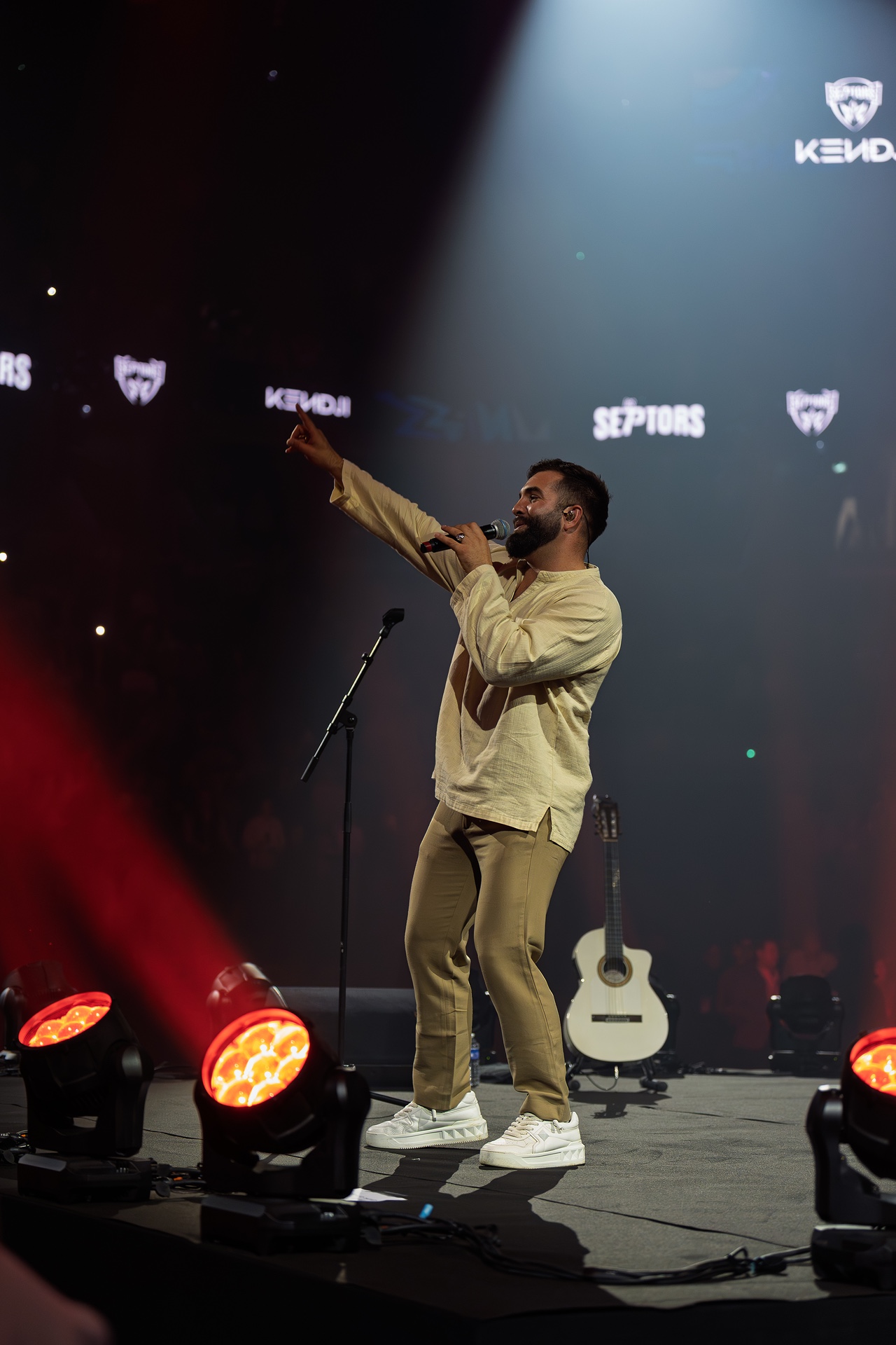 DSC09096.jpg_compressed