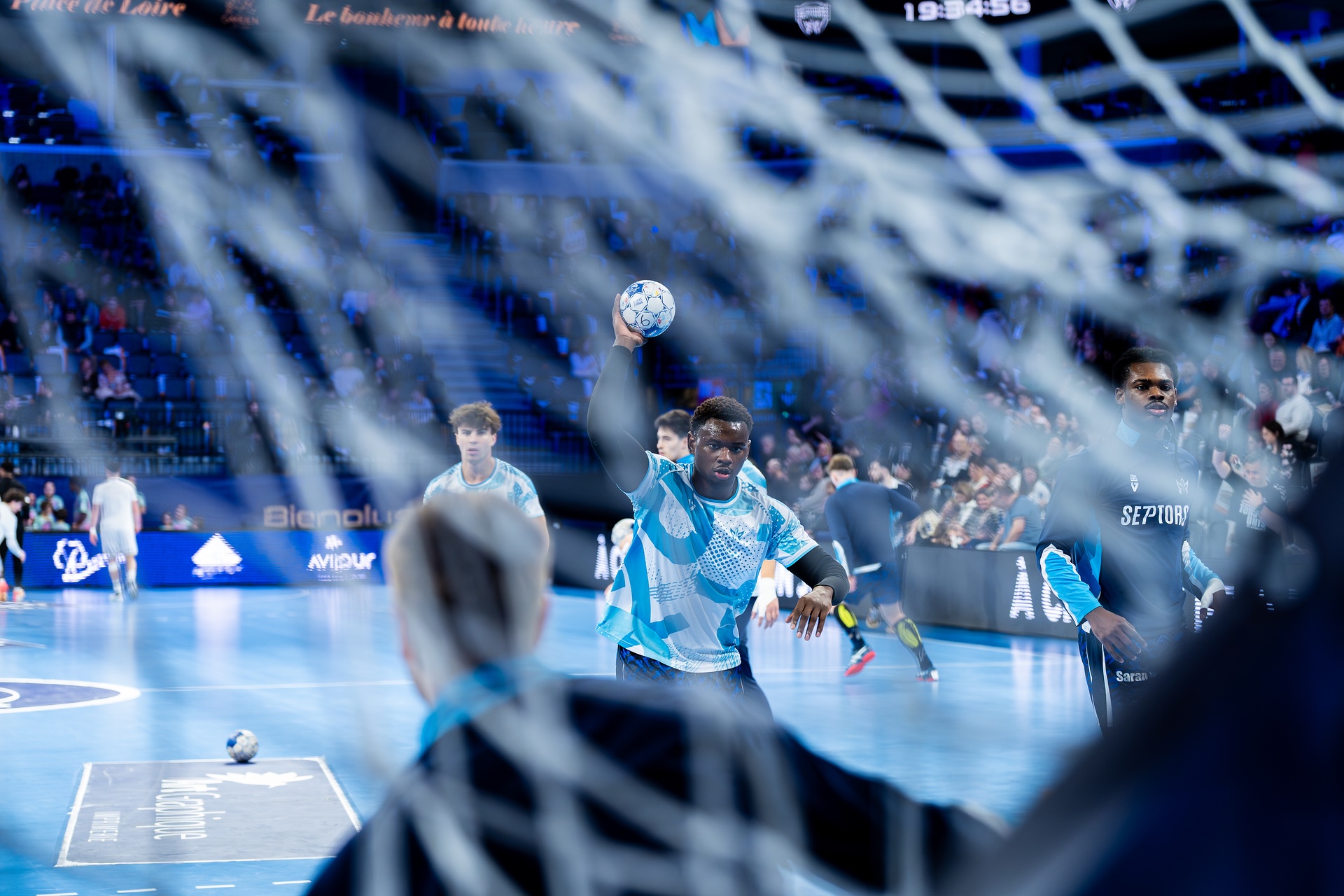 DSC09234.jpg_compressed