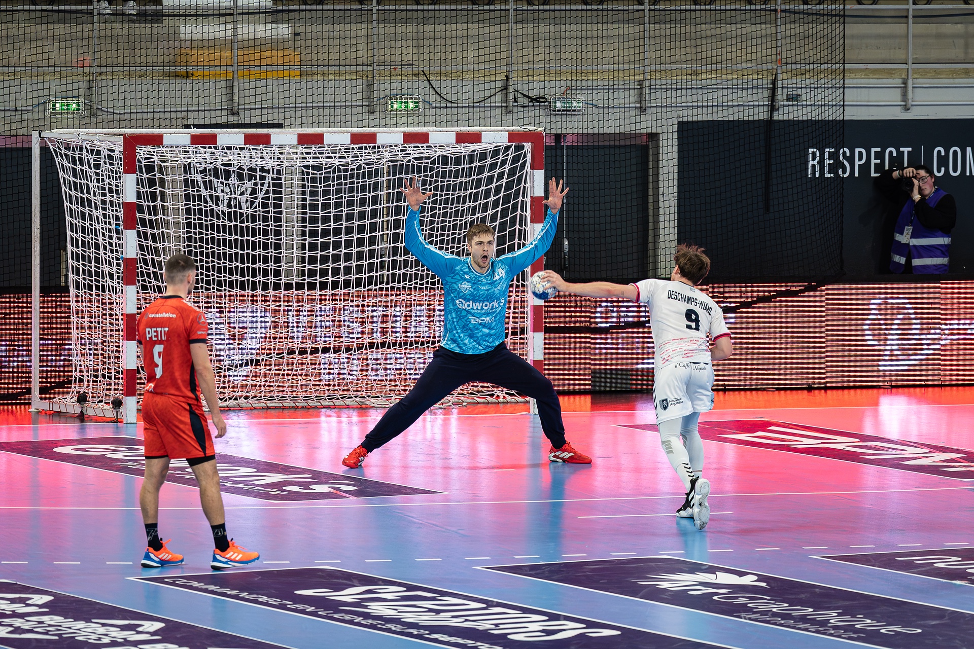 DSC09420.jpg_compressed