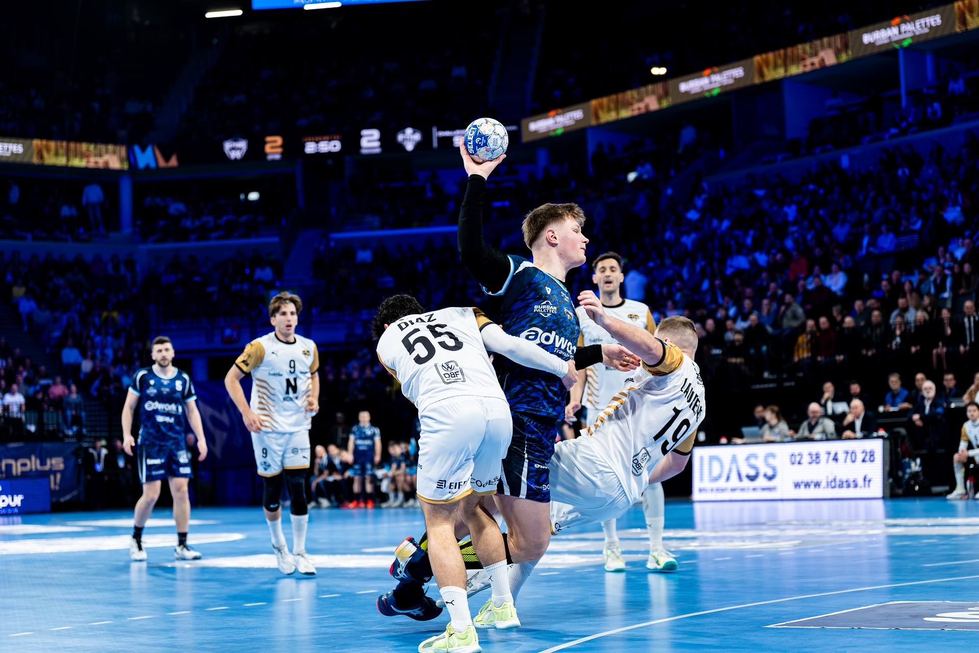 DSC09755.jpg_compressed