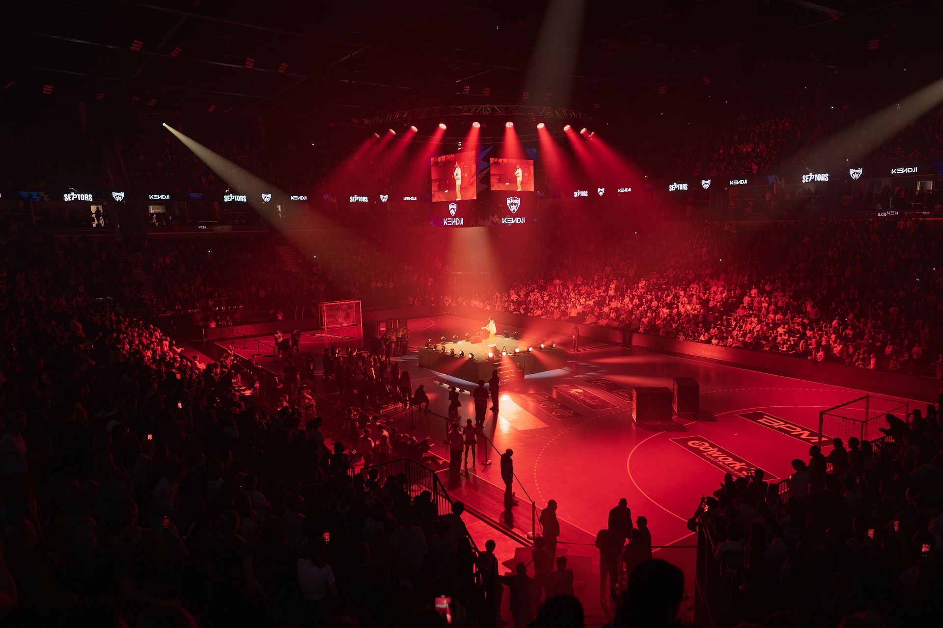 DSC09791.jpg_compressed