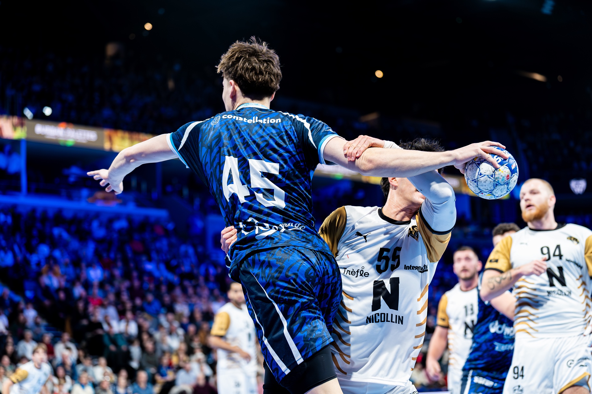 DSC09906.jpg_compressed