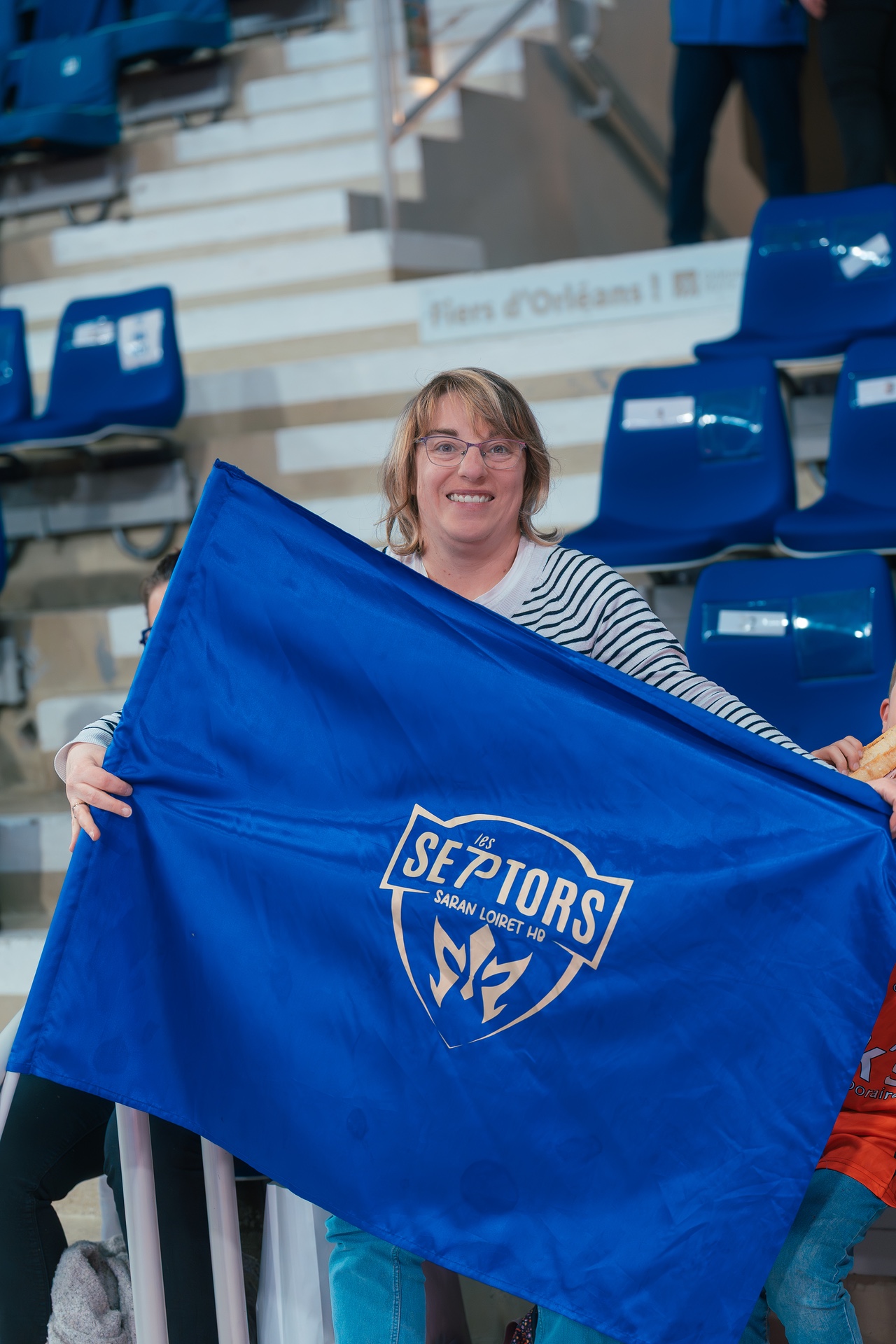 DSC09910.jpg_compressed