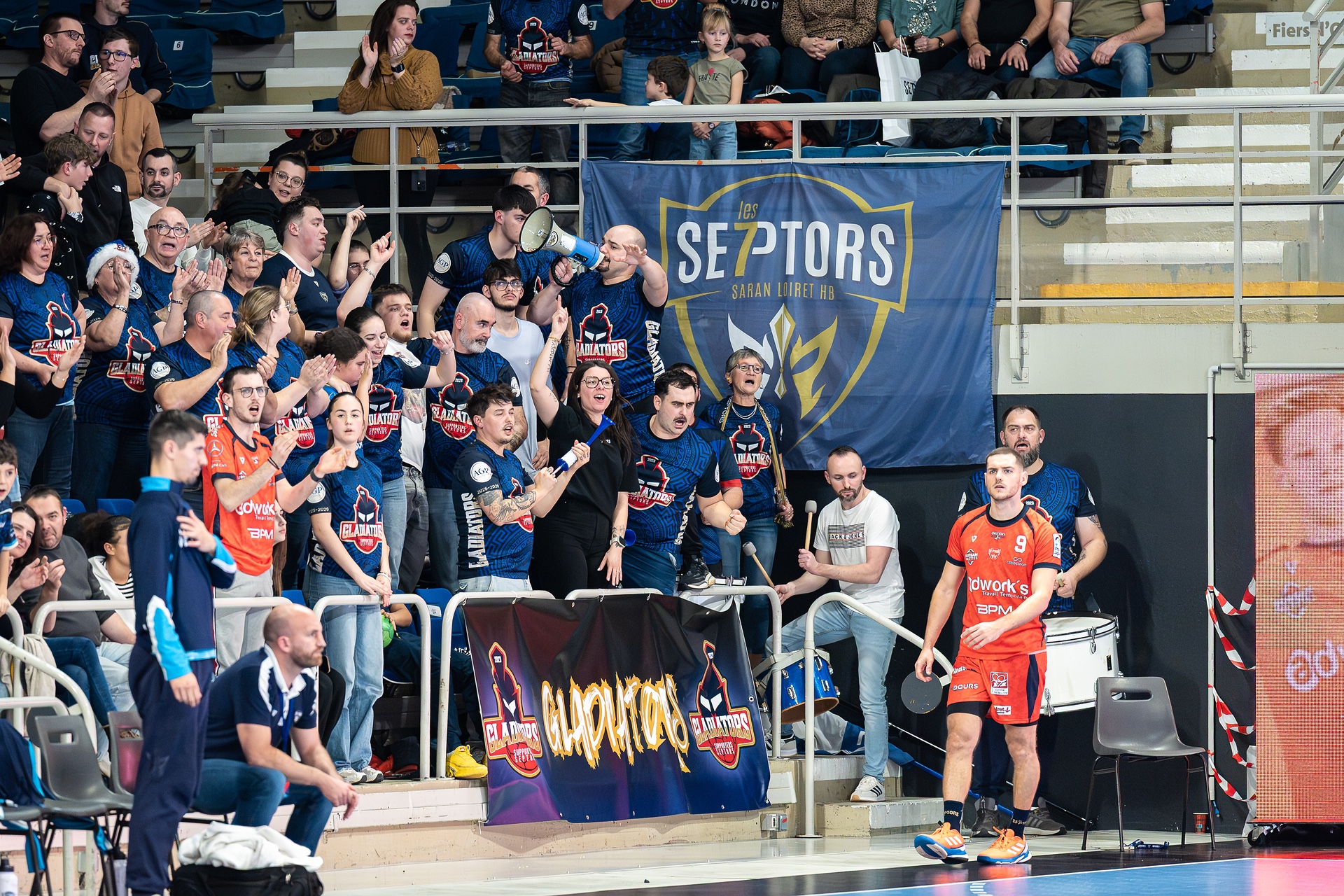 DSC09922.jpg_compressed