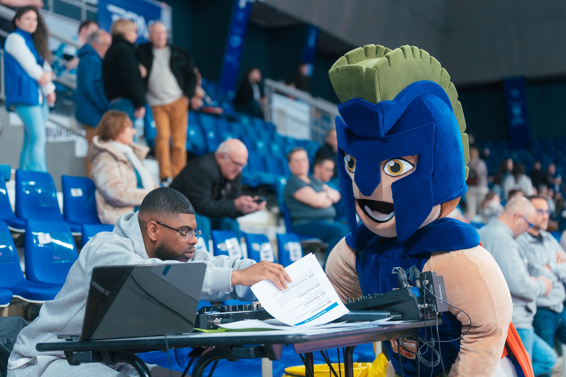 DSC09958.jpg_compressed