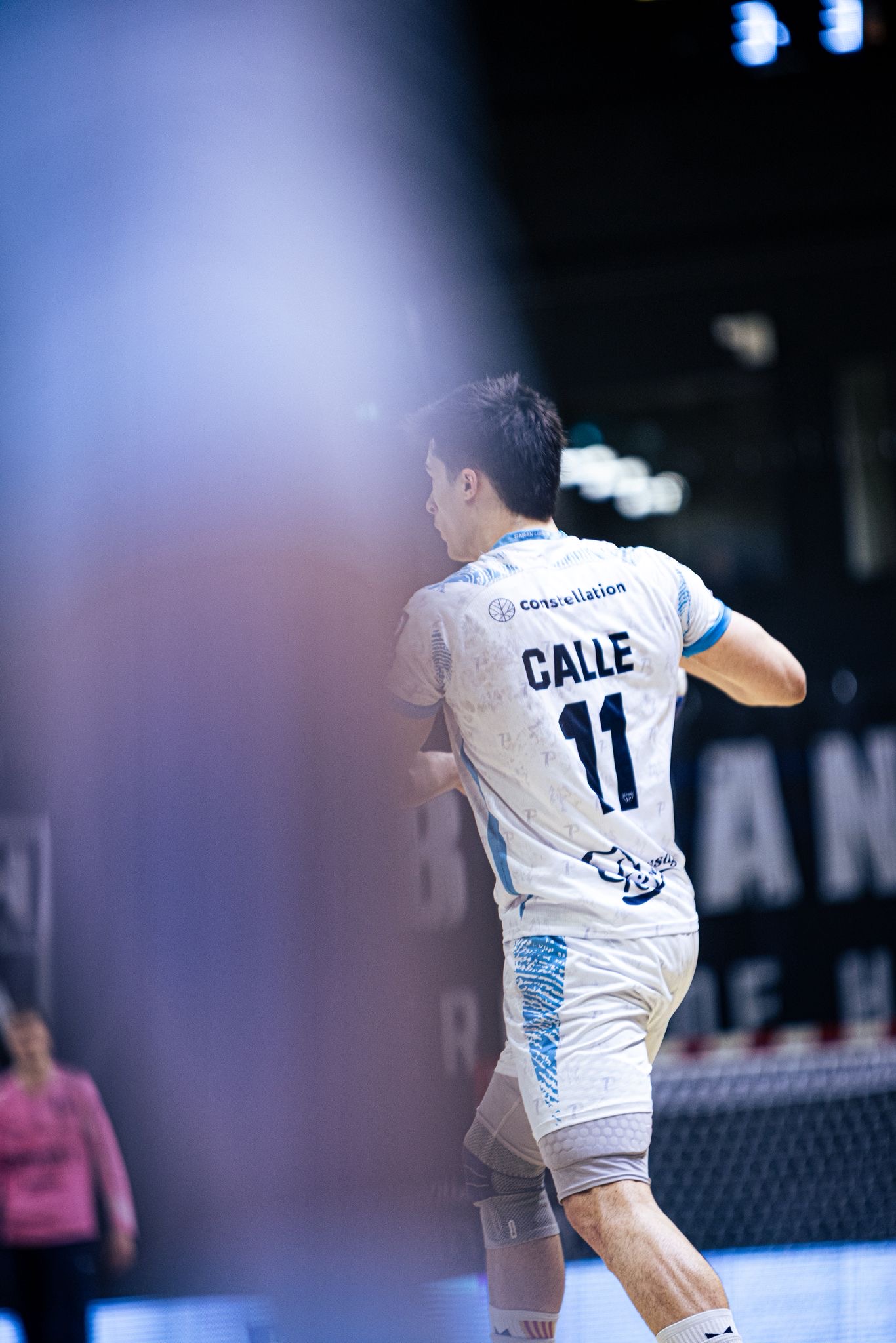 e9ff71a5-2531-4d32-8e6a-aca560949134